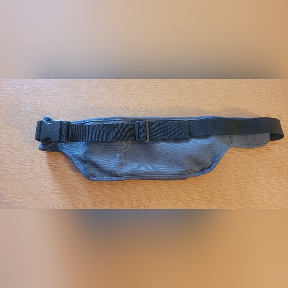 Diesel Waist Bag - Picture 3 of 4
